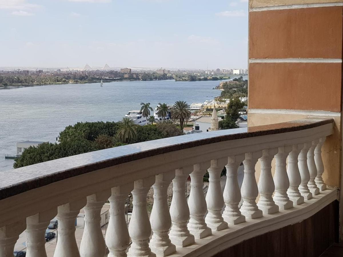 Apartamento Nile View Maadi: Ultra-modern With Pyramid Vistas Cairo