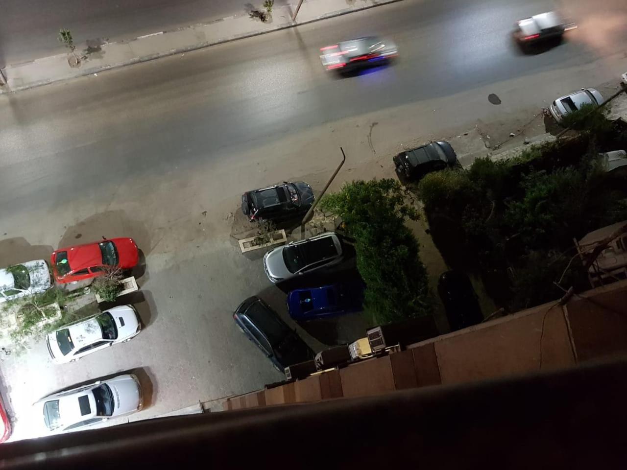 Apartamento Nile View Maadi: Ultra-modern With Pyramid Vistas Cairo