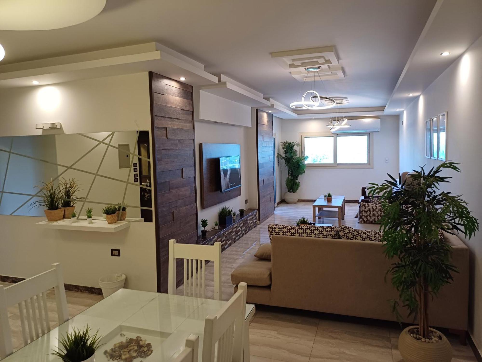 Nile View Maadi: Ultra-modern With Pyramid Vistas Apartamento *